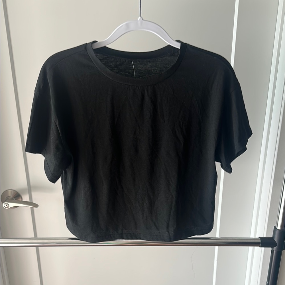 Amazon Essentials Black Boxy Crop T-Shirt